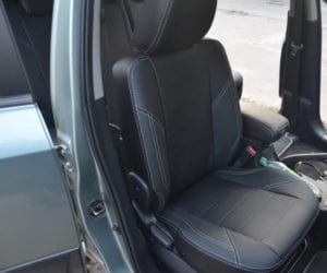 Авточехлы для Kia Sportage 2005-2010, Экокожа, X-line